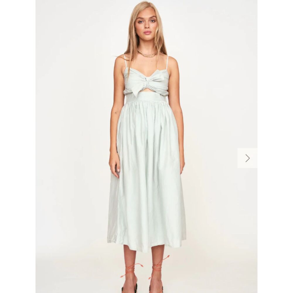 Mirth Providence Dress in Powder L